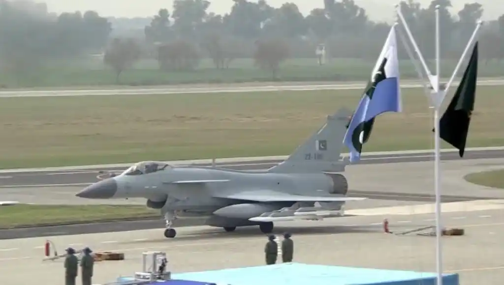 歼-10CE官宣取得实战战果，意味着什么？