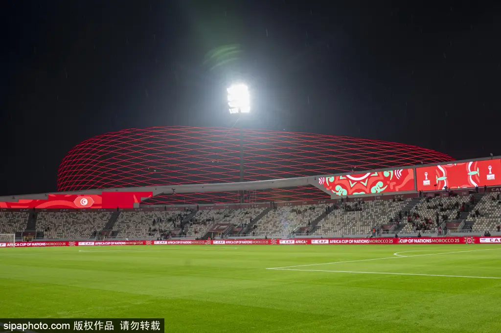 U23男足亚洲杯八强对阵出炉：历史性时刻背后的战术与激情