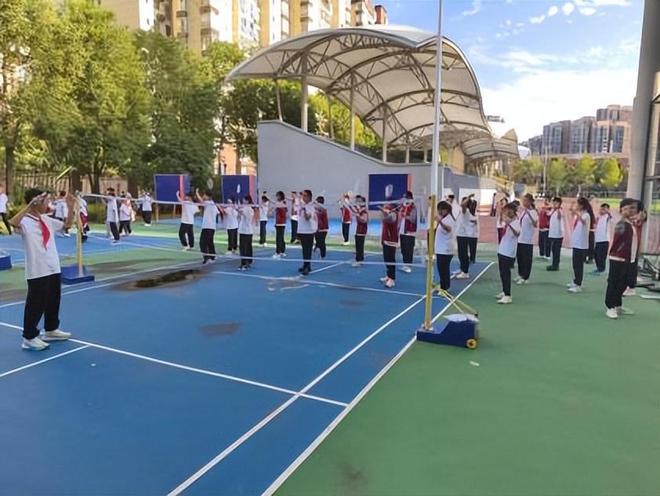 乒乓球分组比赛规则_乒乓球比赛规则的定义_乒乓球规则赛制