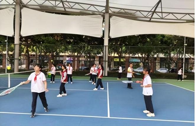 乒乓球规则赛制_乒乓球比赛规则的定义_乒乓球分组比赛规则