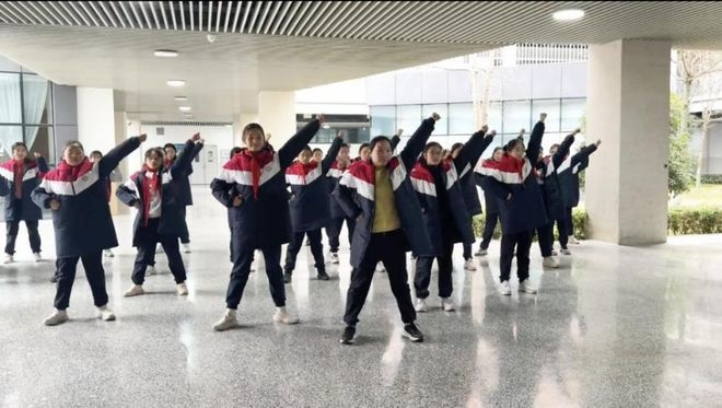 乒乓球规则赛制_乒乓球分组比赛规则_乒乓球比赛规则的定义