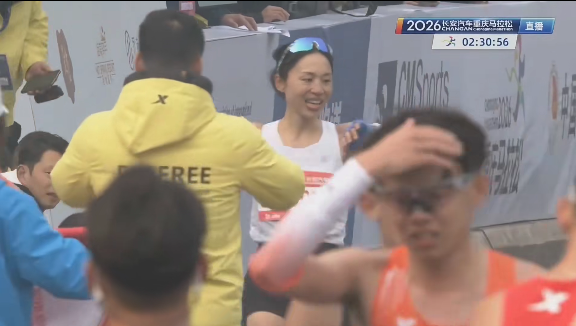 前最快女护士张水华辞职首秀：获重马女子组第六 奖金2.1万元_前最快女护士张水华辞职首秀：获重马女子组第六 奖金2.1万元_前最快女护士张水华辞职首秀：获重马女子组第六 奖金2.1万元