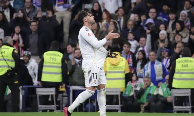 2026皇马巴萨_西甲巴萨皇马马竞争冠_西甲VAR判罚争议