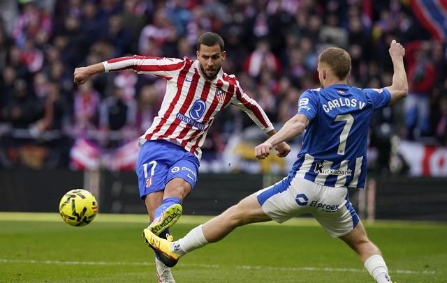 西甲巴萨皇马马竞争冠_2026皇马巴萨_西甲VAR判罚争议