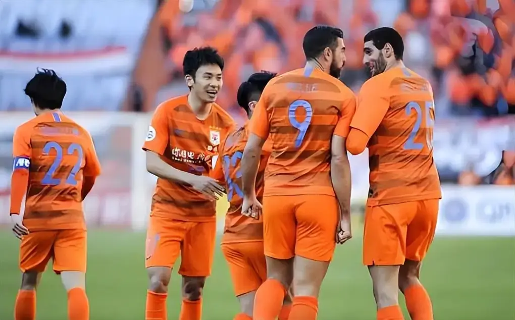 山东鲁能二换一黄锐烽_黄锐烽转会鲁能原因_山东鲁能2026球员名单