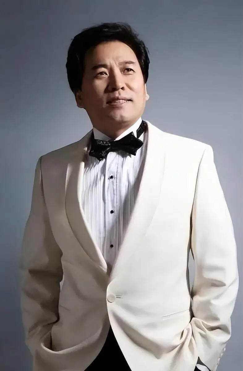  佟铁鑫 妻子林丹诗 _佟铁鑫 低调生活 _佟铁鑫的老婆林丹诗