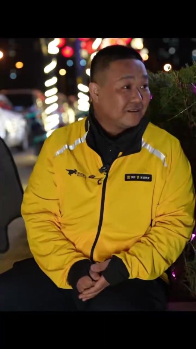 基层干部下班送了两个多月外卖