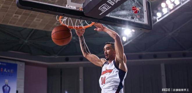 CBA豪门球队竞争_CBA快节奏强对抗_篮球球星\\
