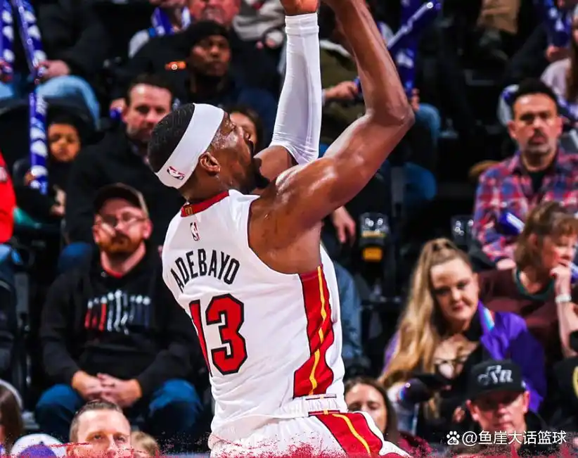 热火31分大胜！阿德巴约26+15首发第一，弩机17+12恶犯，新秀受伤