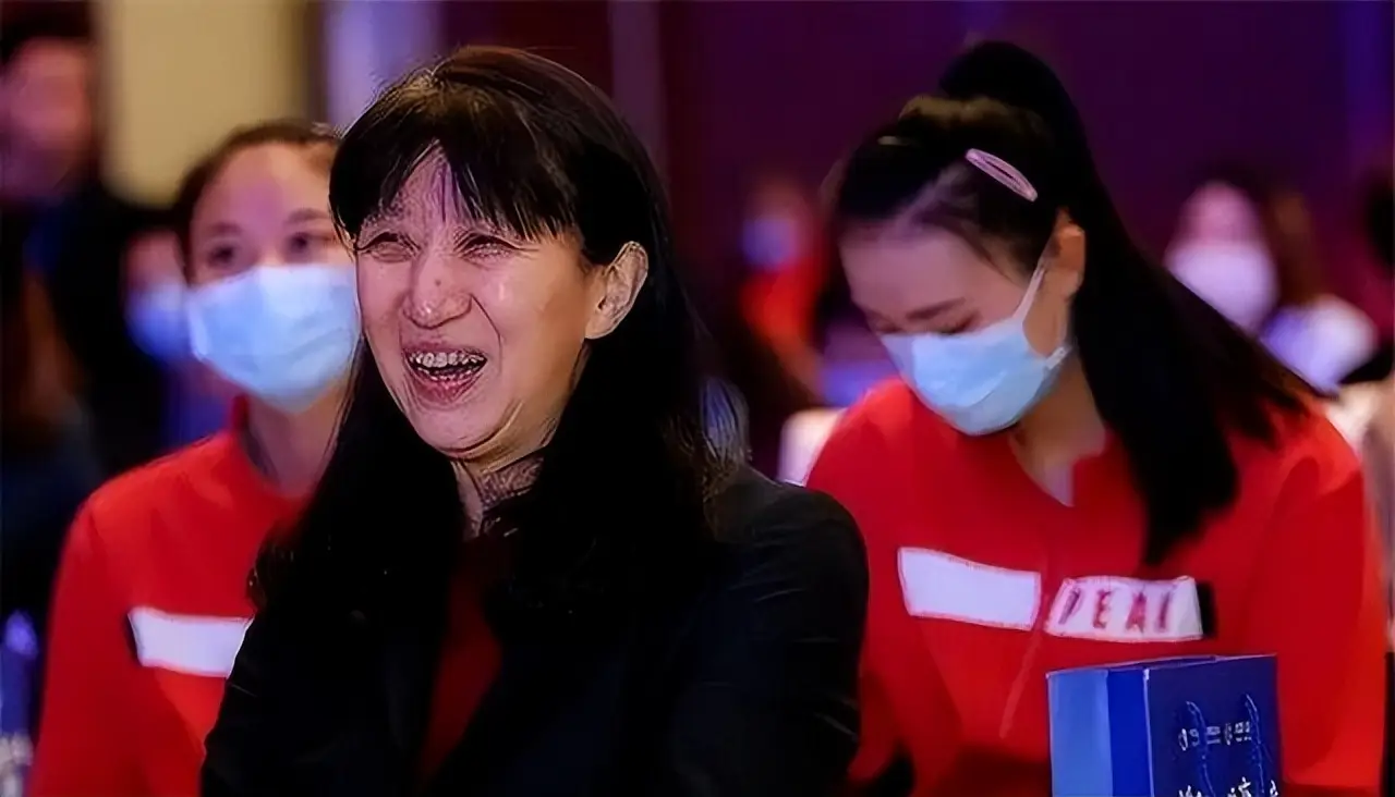赖亚文 中国女排 助理教练_赖亚文郎平