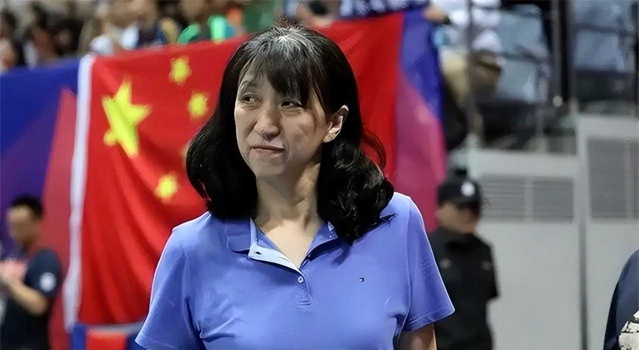 赖亚文 中国女排 助理教练_赖亚文郎平