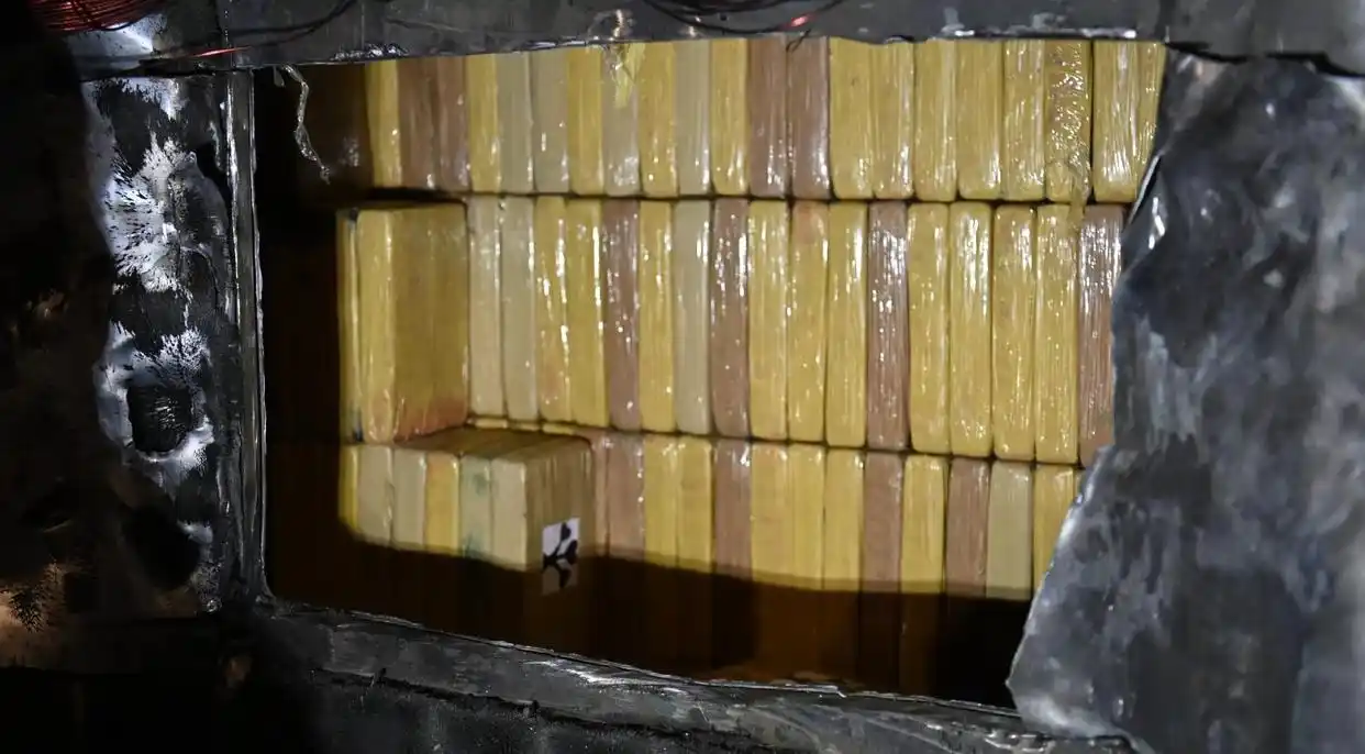 俄美乌三方会谈领土议题_伊朗副外长：做好200%的自卫准备_伊朗回应美方威胁