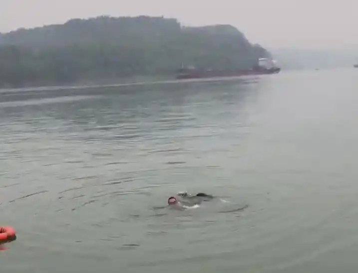 长江涪陵救儿童牺牲 退伍军人见义勇为申报_退伍军人救人牺牲 原定近期结婚_救儿童牺牲涪陵退伍军人