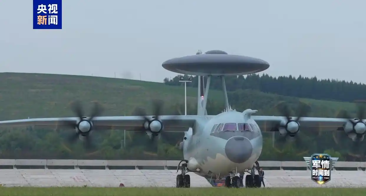 歼-16D轰-6K空警-500A运油-20联合巡航编队_中俄联合空中战略巡航_中俄联合巡航阵容强大 日本慌了?