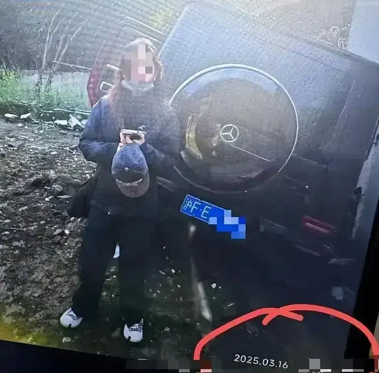 金晨交通事故助理顶包_金晨保险纠纷舆论发酵_金晨被曝肇事逃逸 一味回避不是办法