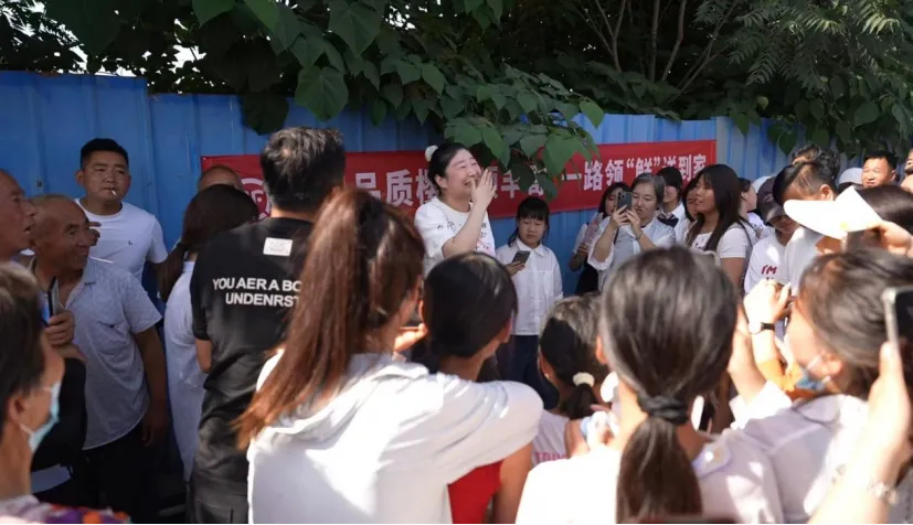 网红李雨禅被警方行政拘留_举报类自媒体博主 李雨禅 秦都区樱桃集会冲突