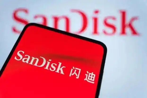 伯恩斯坦闪迪目标价上调3000美元_闪迪半年累涨857%_闪迪新LTA重塑存储行业商业模式
