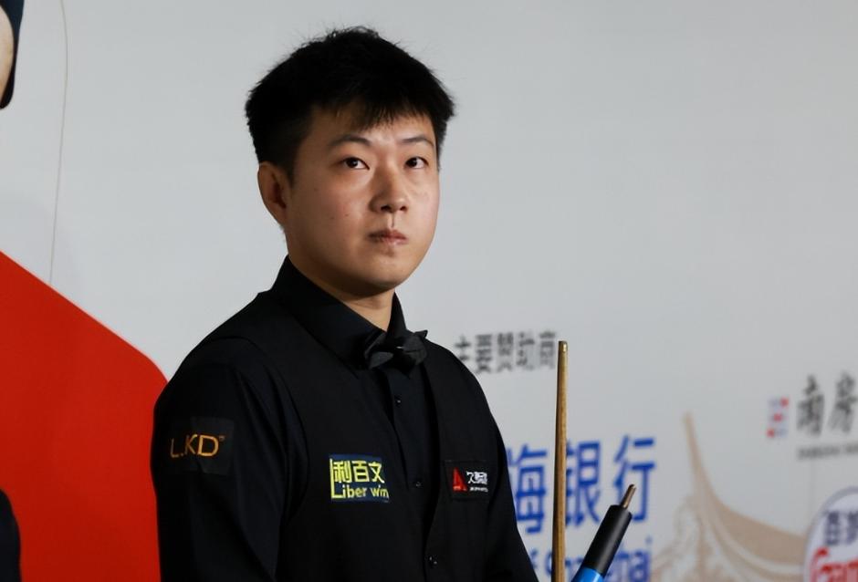 丁俊晖和墨菲交手记录_上海大师赛赵心童丁俊晖_丁俊晖16进8淘汰赛