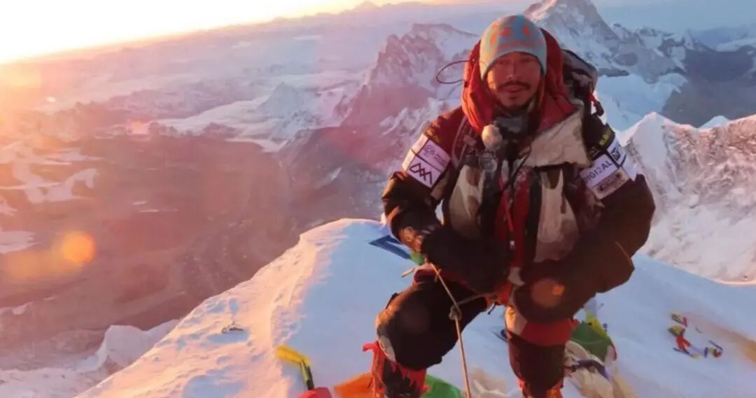 8000米高峰雪崩 中国登山家仍失联_尼尔马尔·普尔贾带领的登山队_巴基斯坦布洛德峰雪崩失联登山者