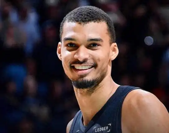 NBA|放弃超级顶薪,文班亚马为续约马刺做出利益牺牲