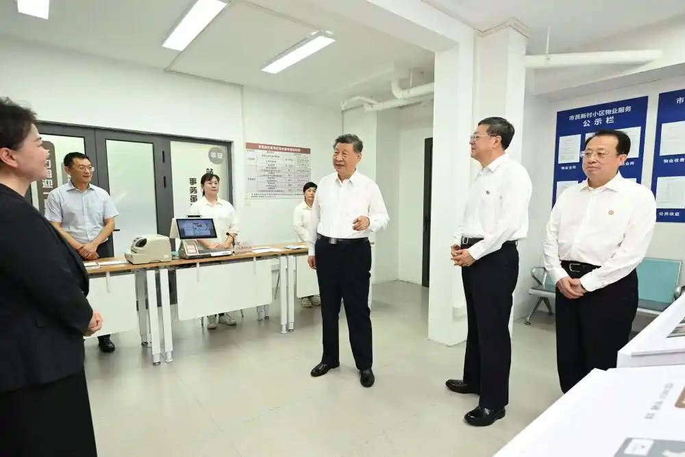 习近平在上海考察_习近平上海考察_人民城市建设