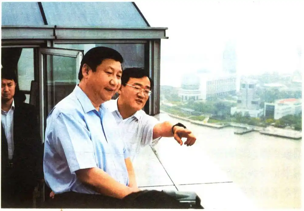 习近平在上海考察_习近平上海考察_人民城市建设