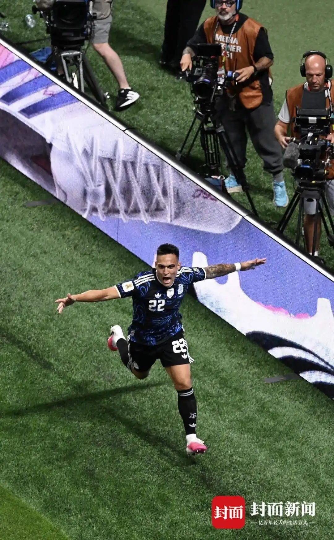 劳塔罗世界杯救赎之路_2026年美加墨世界杯阿根廷劳塔罗绝杀英格兰_世界杯-劳塔罗92分绝杀 阿根廷2-1逆转英格兰进决赛