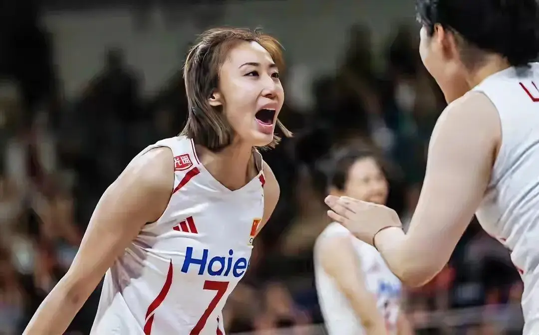 16年奥运会女排对巴西_中国女排VS巴西女排_世界女排联赛中国女排分析