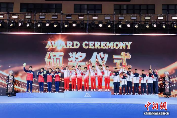 现任中国体操男队队一员_中国男队亚洲体操锦标赛金牌_张博恒体操个人全能冠军