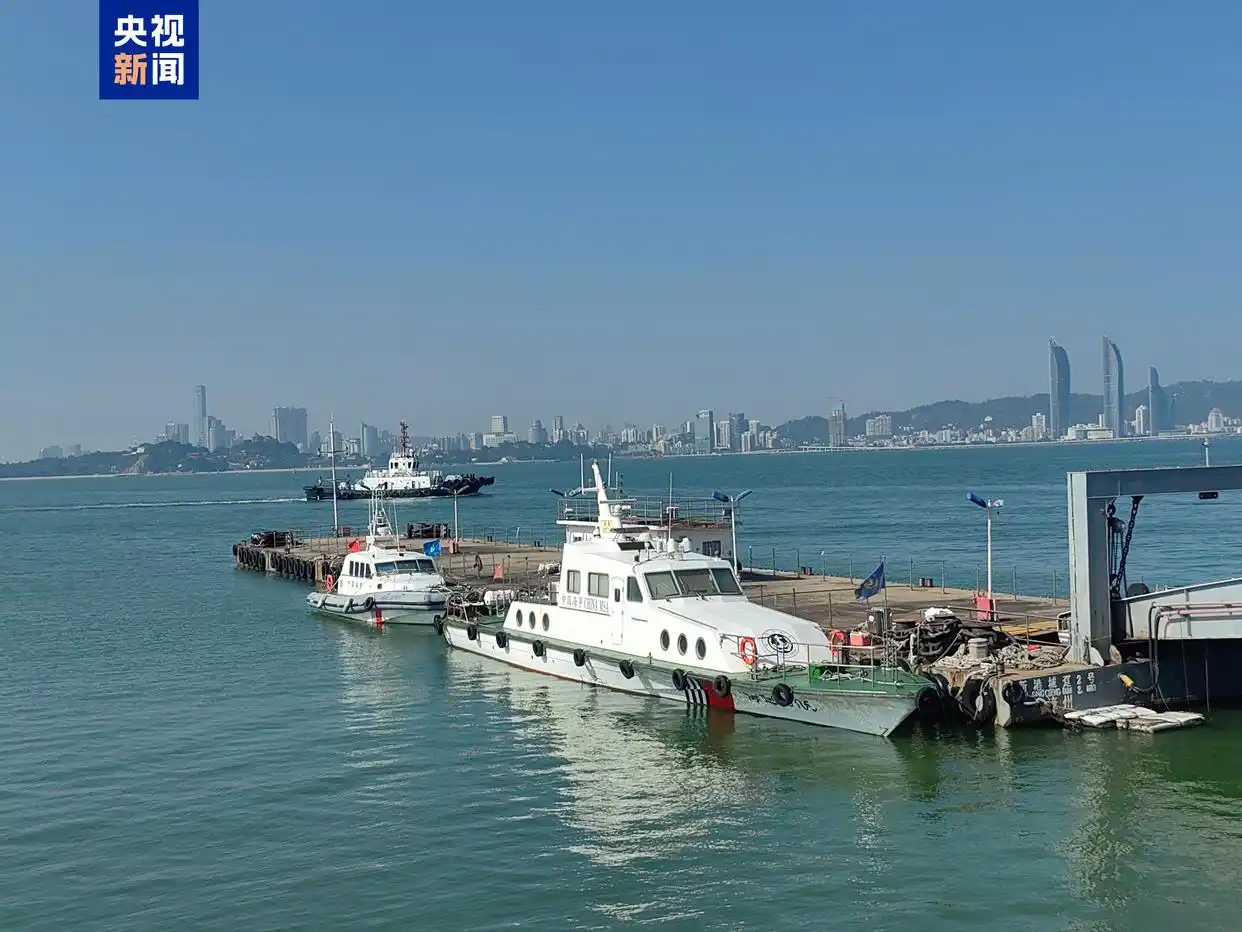 台风红霞加强_福建海事局防台风三级应急响应_台风红霞登陆福建广东