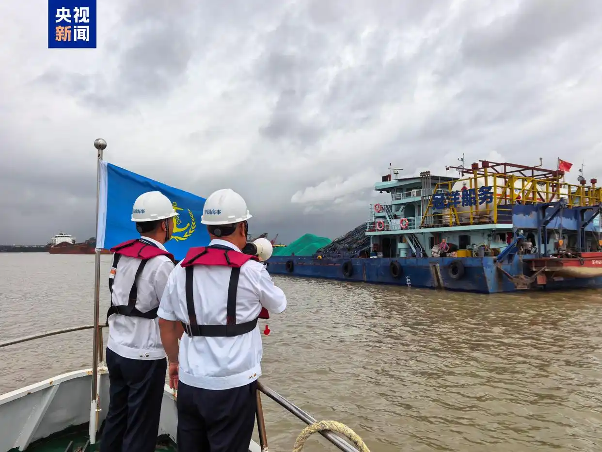 台风红霞加强_台风红霞登陆福建广东_福建海事局防台风三级应急响应