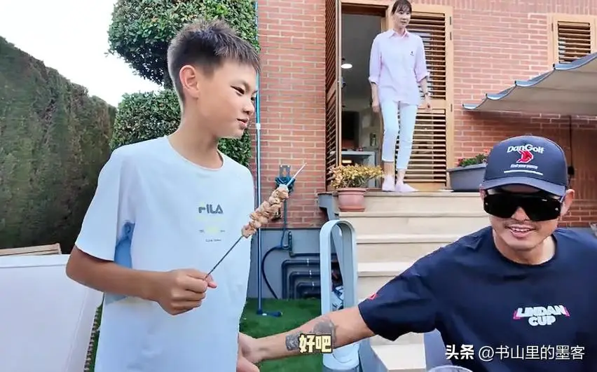 谢杏芳多年筹谋_林丹老婆生了吗_林丹谢杏芳西班牙生活