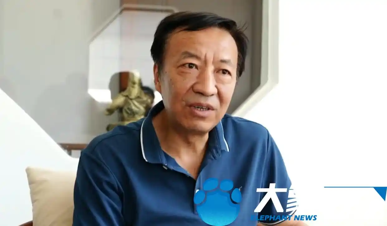 邓煜舅舅王文辉讲述数学天才成长故事_邓煜全家都是学霸_中国数学家邓煜获得菲尔兹奖