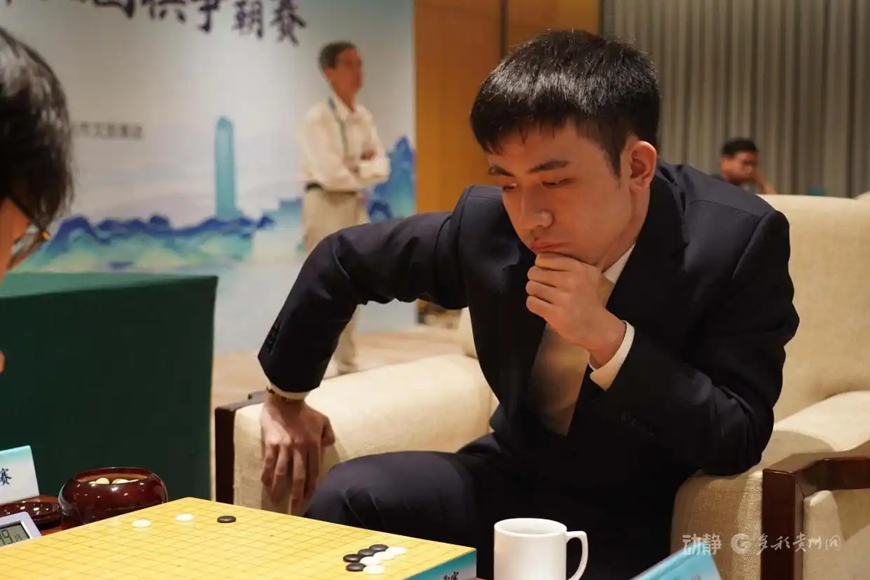 第六届嵊州杯中国王中王围棋争霸赛_柯洁九段对阵廖元赫九段_第六届“嵊州杯”中国王中王围棋争霸赛开幕