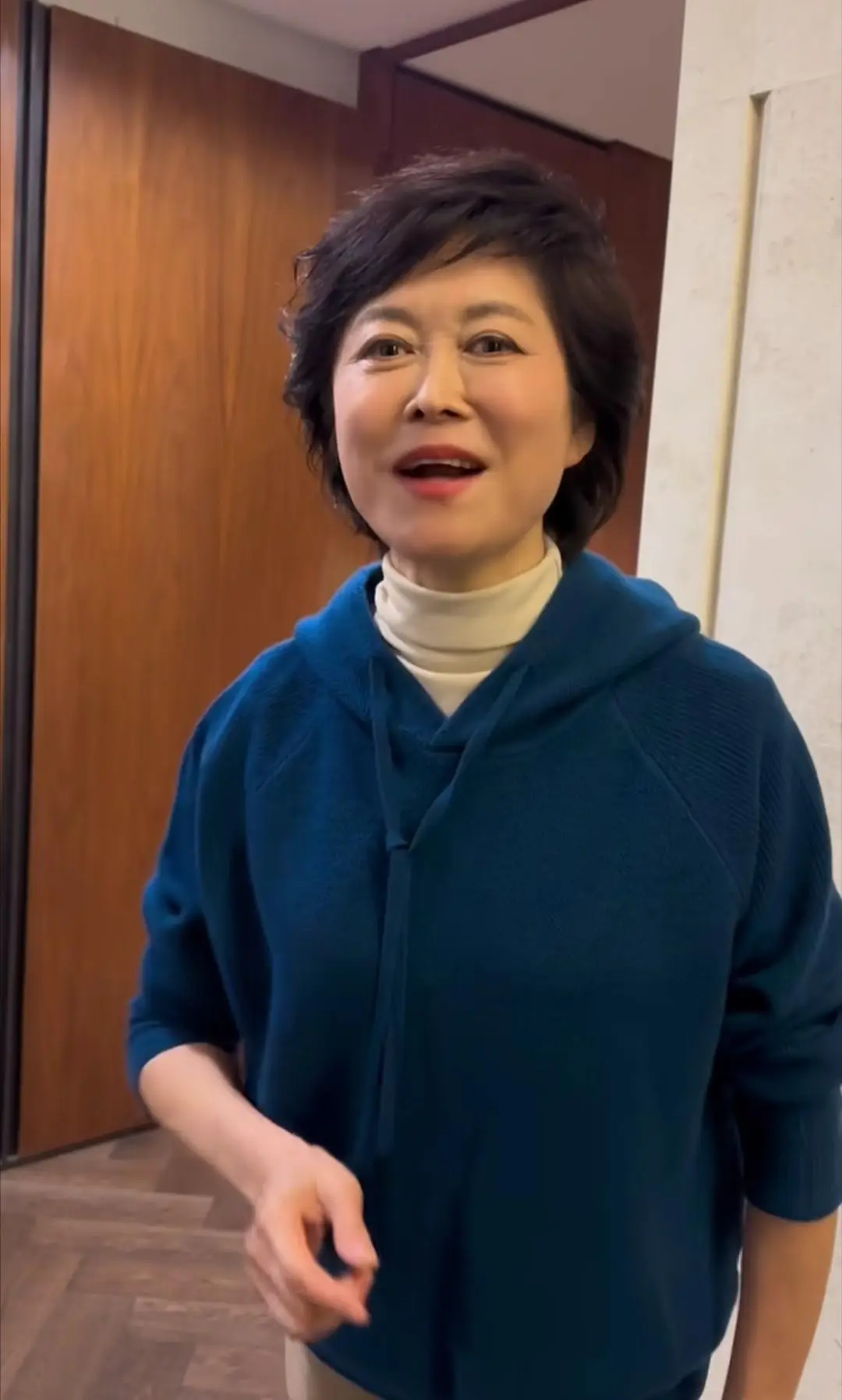 深夜悼念央视主持人敬一丹_毛大庆删除微博透露抢救细节_敬一丹公众号疑辟谣脑溢血传闻
