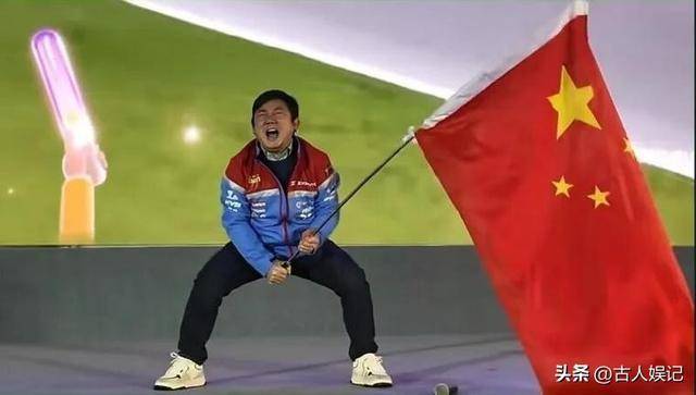 张雪的一句“是我们”引发岛内热议 自然纠正触动共鸣